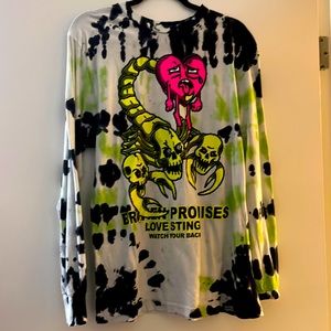 BROKEN PROMISES “love stings” long sleeve tie dye shirt used one time